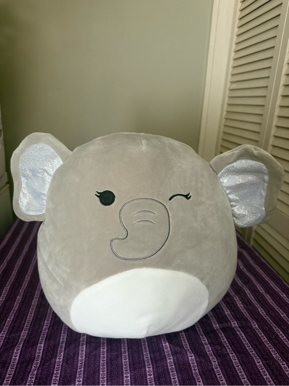 Squishmallow cherish